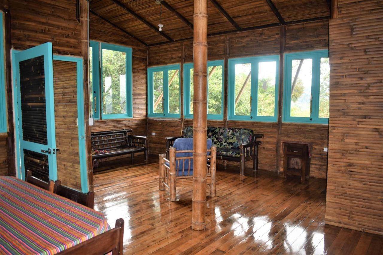 Villa Casa de Bambú Turrialba Exterior foto