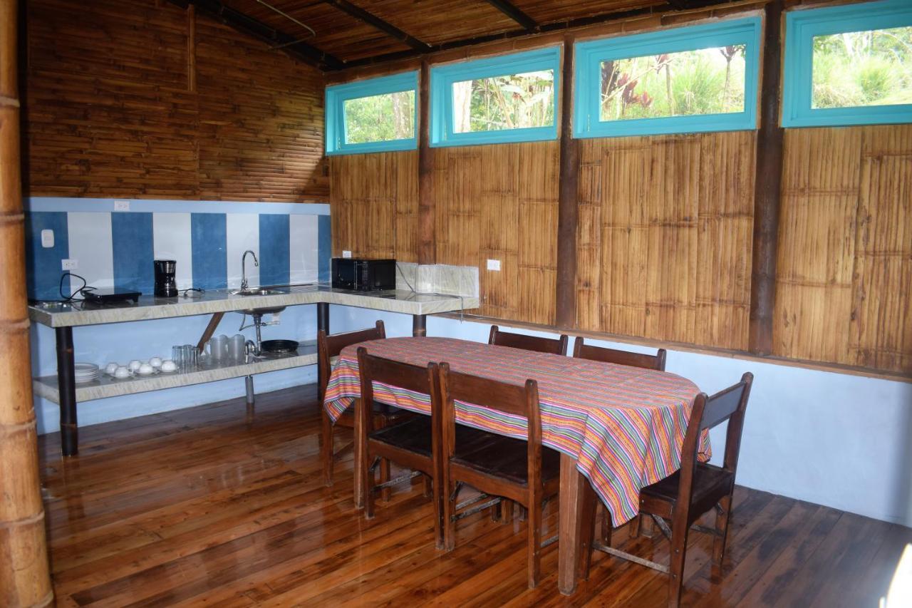 Villa Casa de Bambú Turrialba Exterior foto
